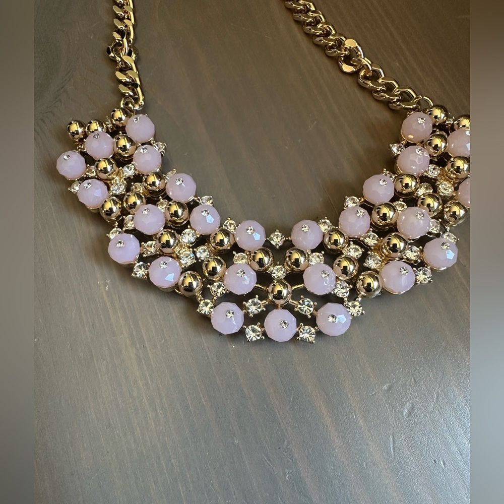 NWT Lilly Pulitzer Gold and Pink Necklace - Picture 2 of 5